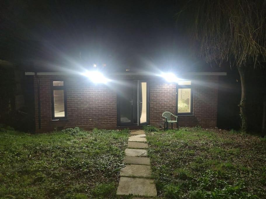 Apartament Holiday Out House Londyn Zewnętrze zdjęcie